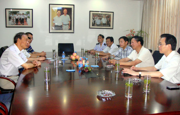 常州市国税局局长李兆贵一行来cq9电子官网入口集团调研