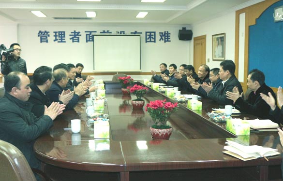 溧阳市委书记蒋锋一行来cq9电子官网入口电缆新春走访