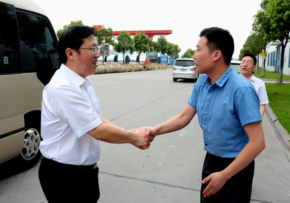 浙江省衢州市政府代表团一行来cq9电子官网入口集团旅行考察