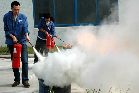 cq9电子官网入口举行消防知识培训和模拟演练