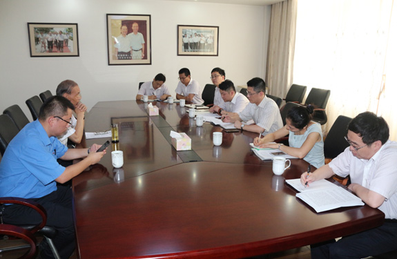 8月4日，，，，，，中国银行常州分行来cq9电子官网入口集团走访