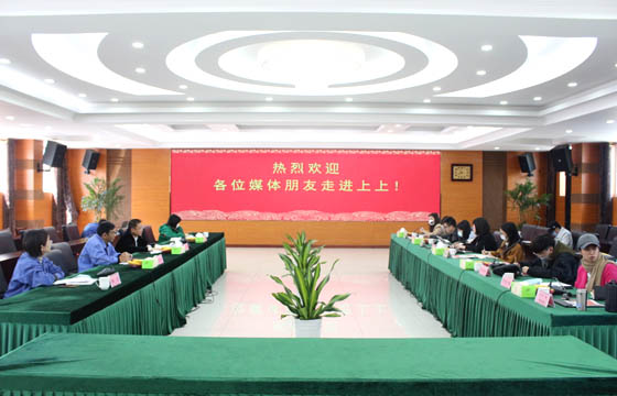 捕获新亮点，，，，，，，聚焦新基建——多家媒体走进cq9电子官网入口电缆