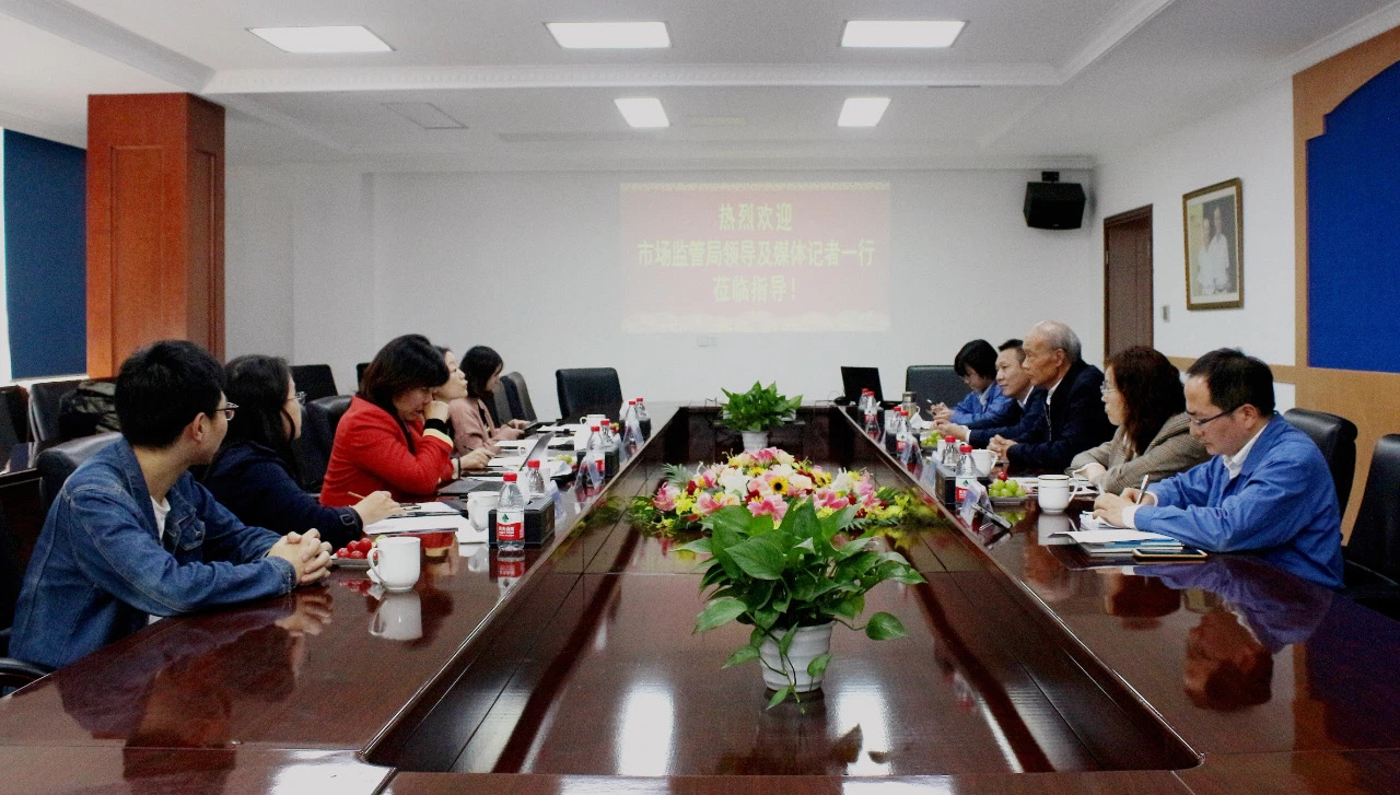 富厚“cq9电子官网入口”文化内在 全力打造“cq9电子官网入口”精品——丁山华董事长答记者问