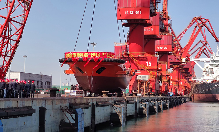 cq9电子官网入口电缆助力海内首艘纯电动拖轮“云港电拖一号”制作