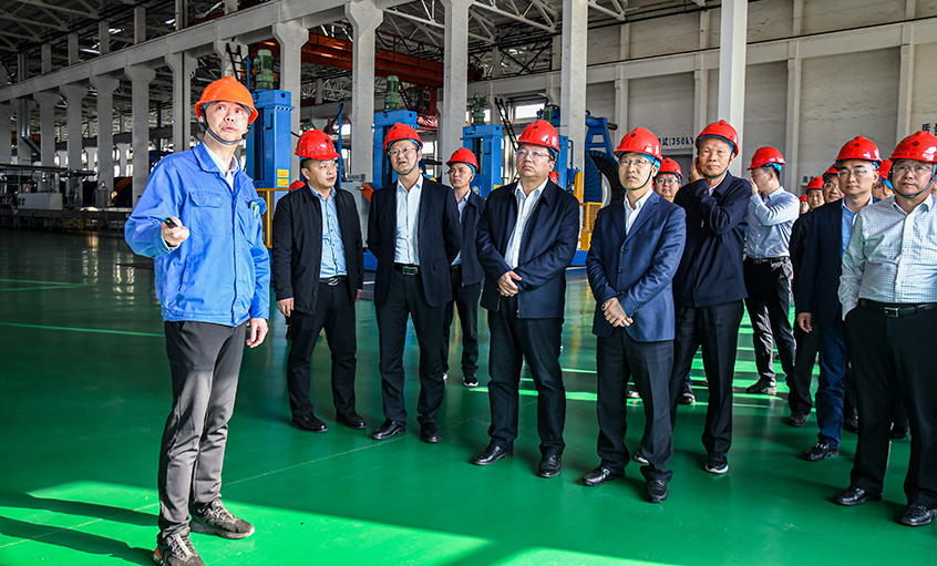 泰州市海陵区党政代表团来cq9电子官网入口电缆考察